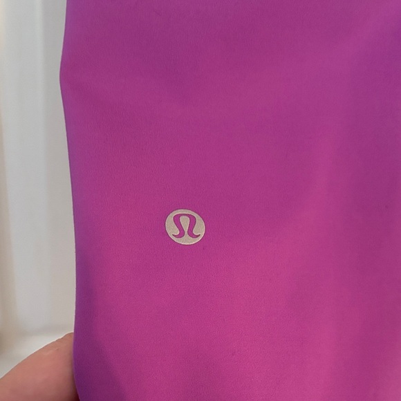 Lululemon Purple Women’s Wunder Train High Rise Tight 25’ size 4 - Picture 6 of 8